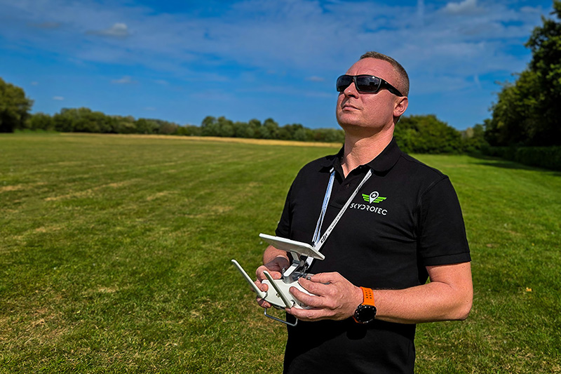 Drone Operator Hire Reading Berkshire Skydrotec